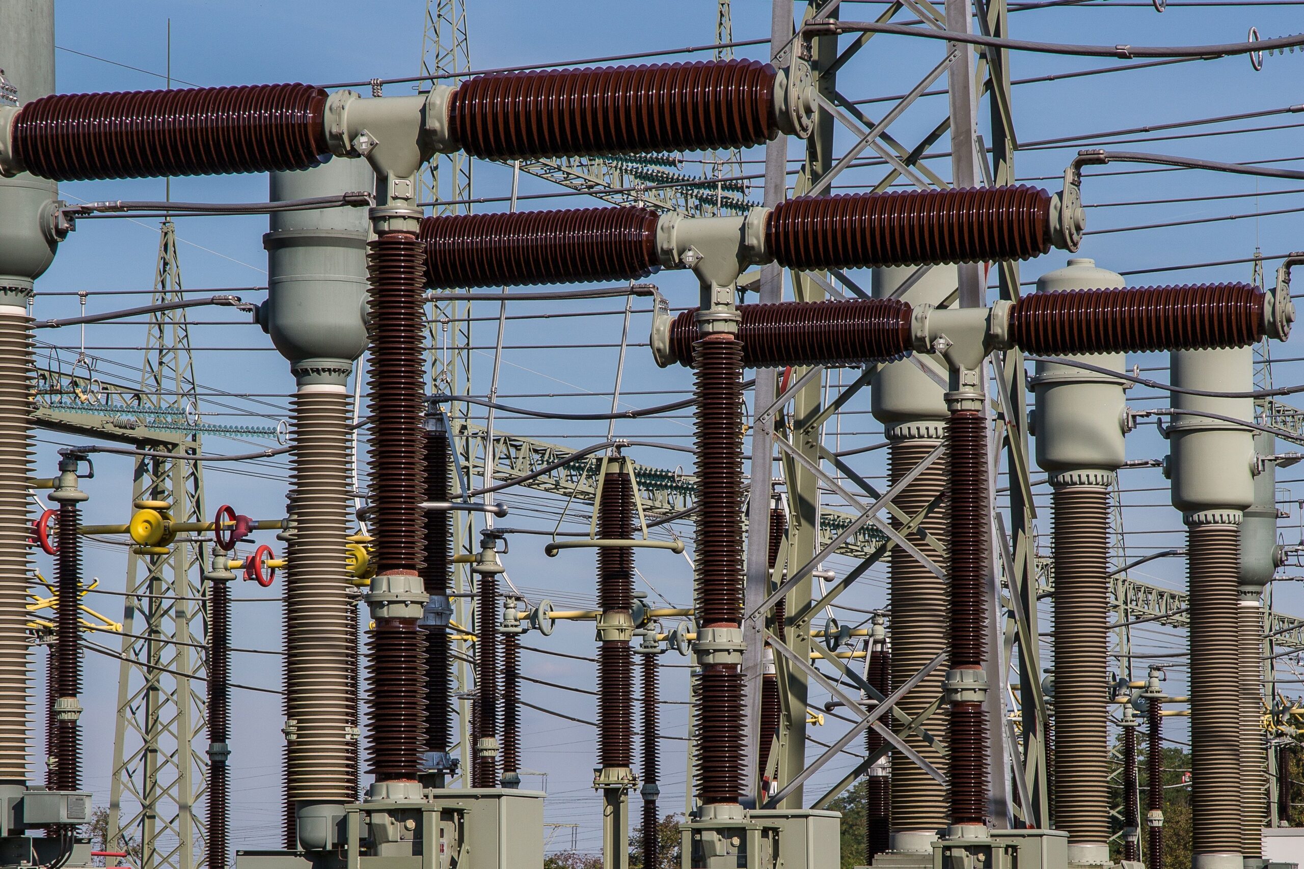 Electrical Engineering Services for Projects up to 400 kV