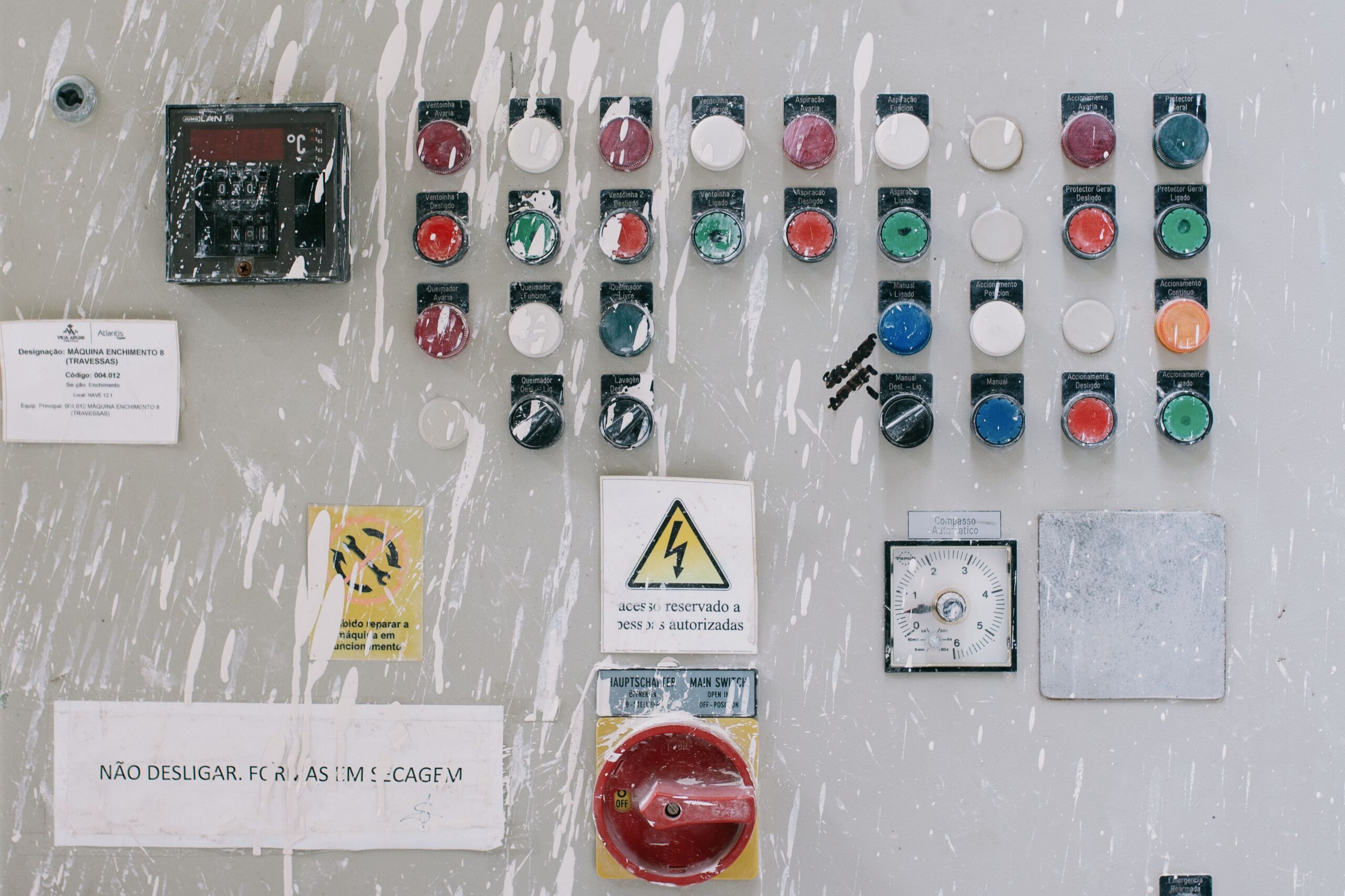 How to Choose the Right Electrical Design Consultant for High Voltage Projects up to 400 kV